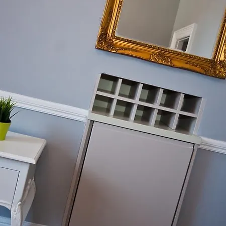 Apartment &