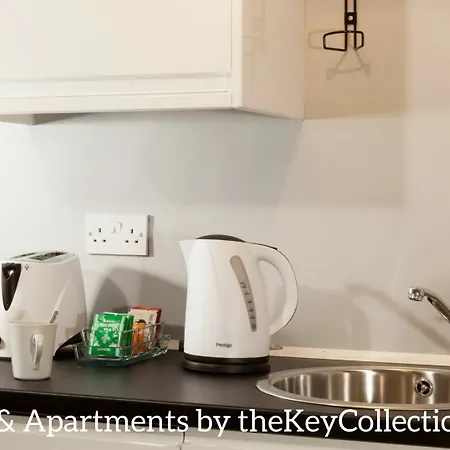 & Apartment